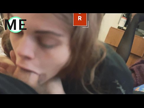 ❤️ Kehlenschwanz, zerrissene Strumpfhosen und zerrissene Fersen schön zu treffen Porno bei uns